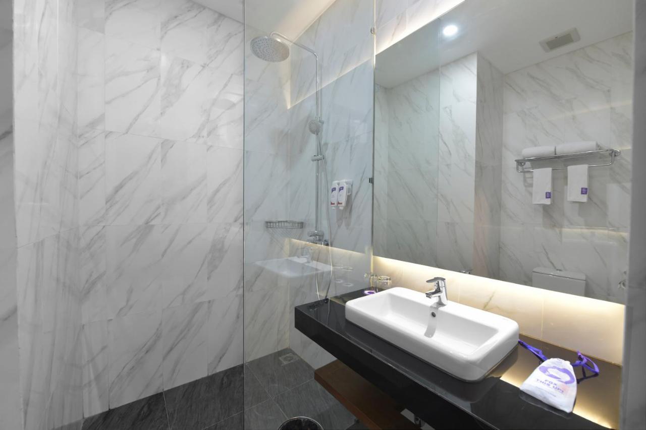 Fox Harris Hotel & Convention Banjarnegara Екстер'єр фото
